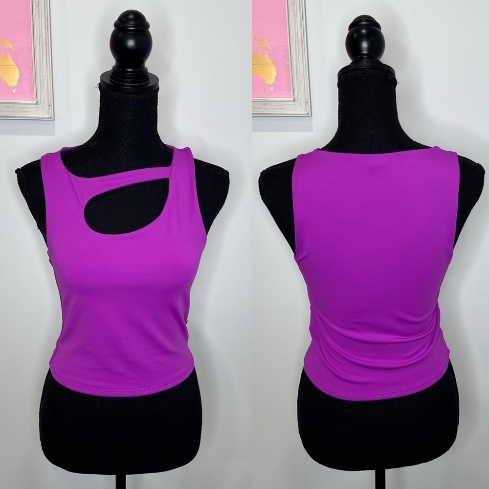 Express Body Contour Purple Front Cut Tank Top (S)